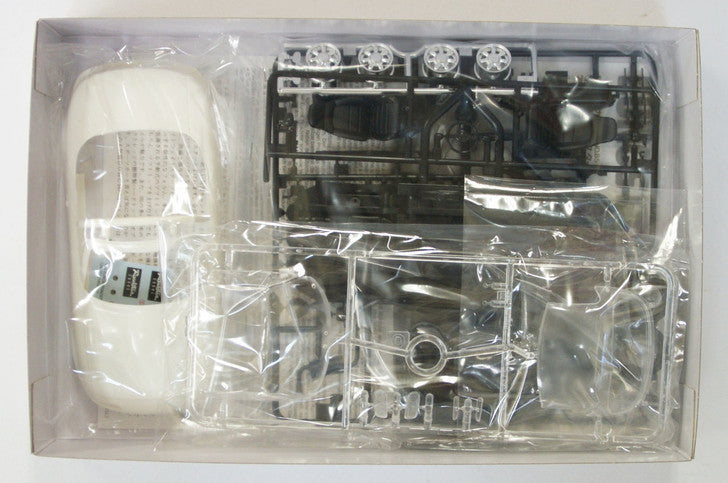 Tamiya Mazda Eunos Roadster 1/24 scale kit